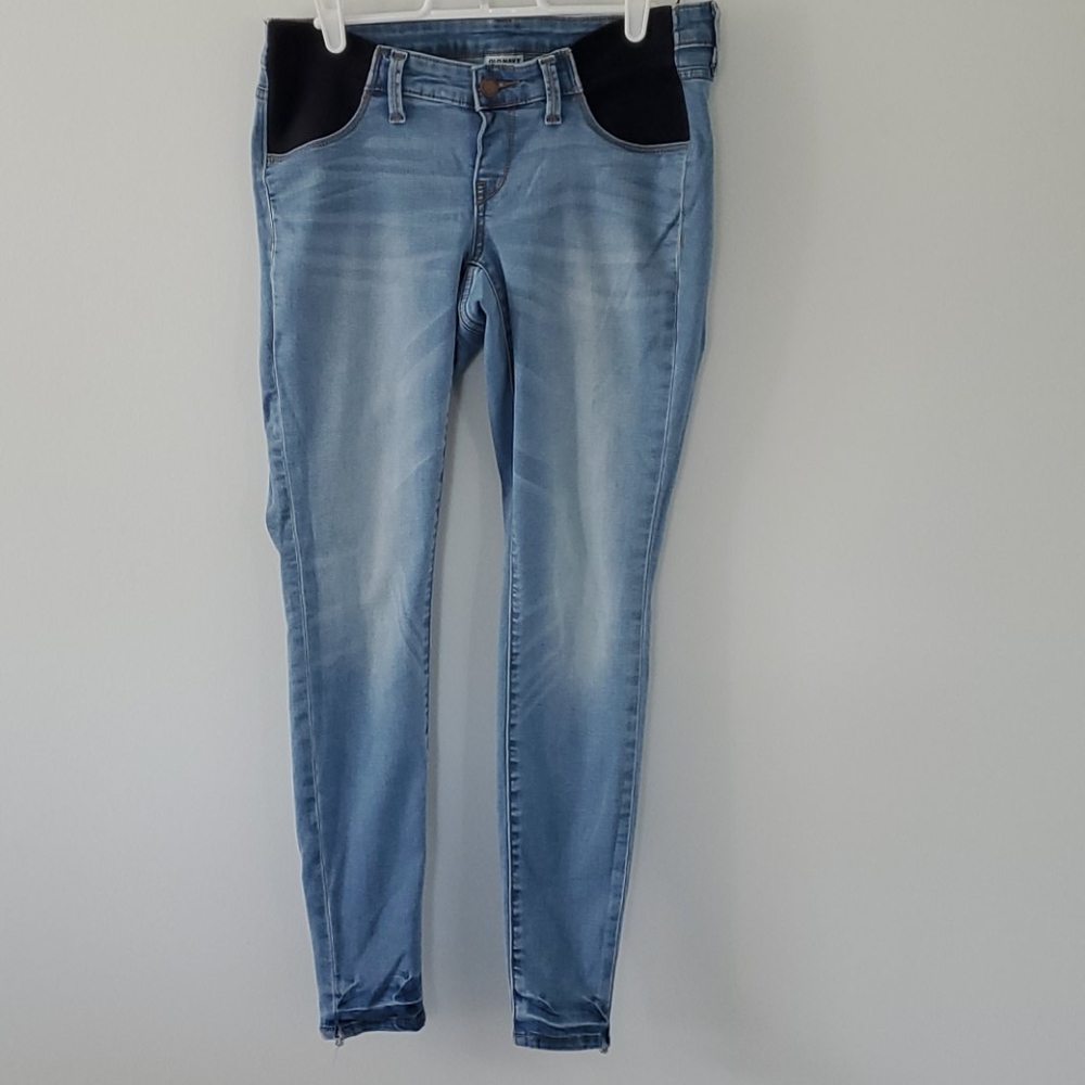 Old navy rockstar maternity pants